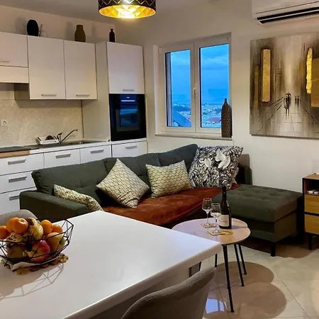 With Parking Space - 25148 Appartement