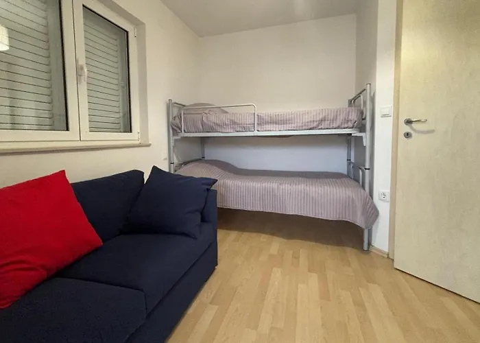 With Parking Space - 25148 * Vodice