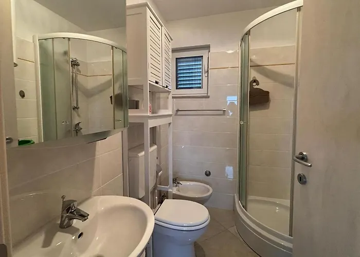 With Parking Space - 25148 Apartment